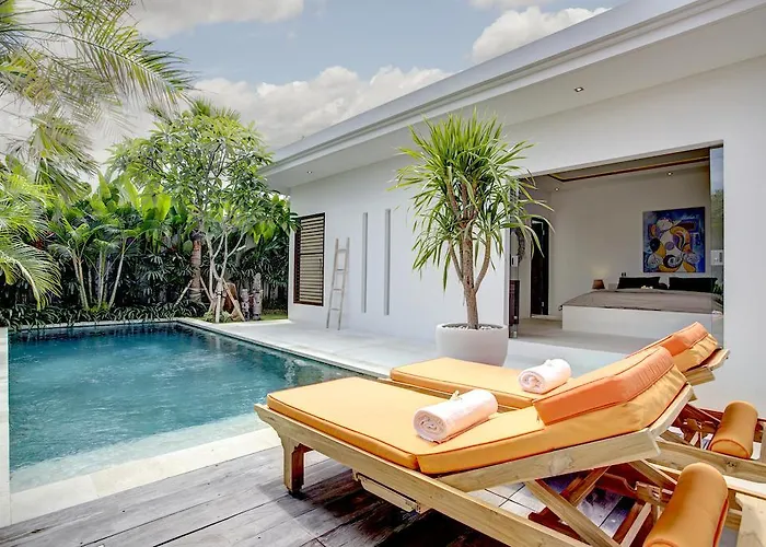Jonas Bali * Seminyak